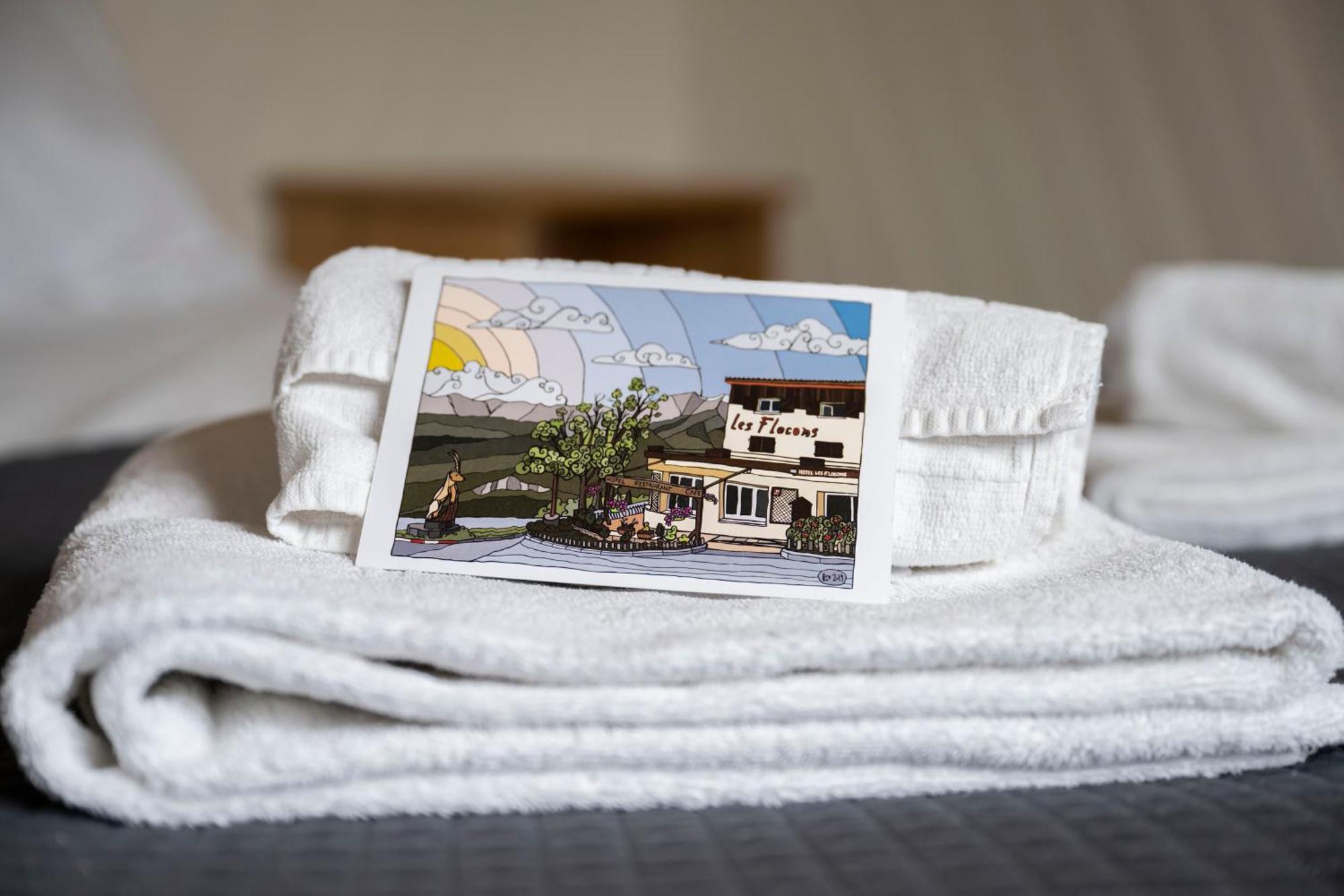 Hotel Les Flocons Le Sauze Exterior foto